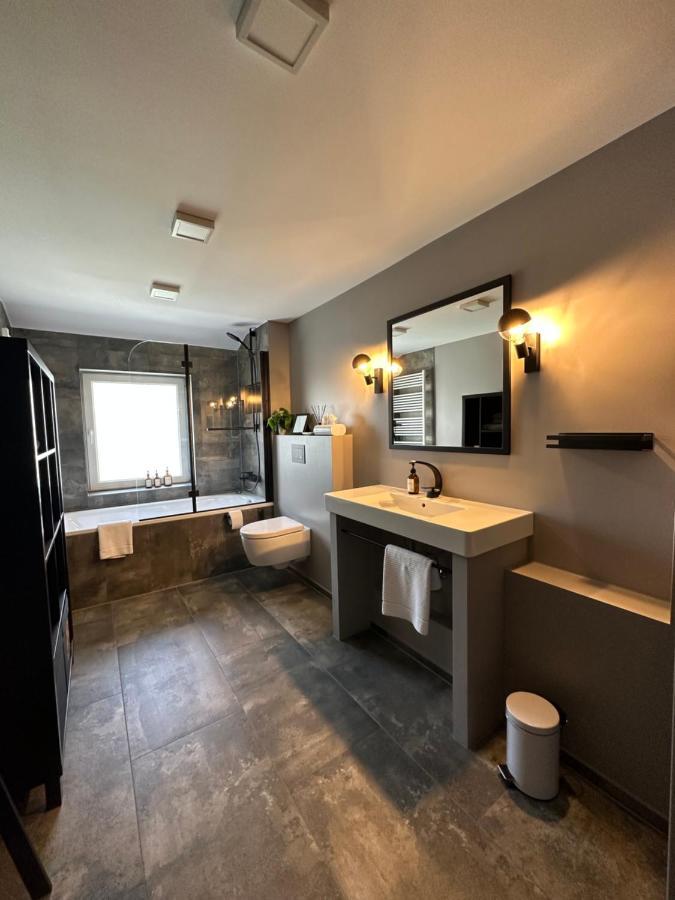 Remise-Berlin-Gruenau Your Cozy And Comfortable Home To Stay For Up To 6 People Between Mueggelsee And Berlin City Екстериор снимка